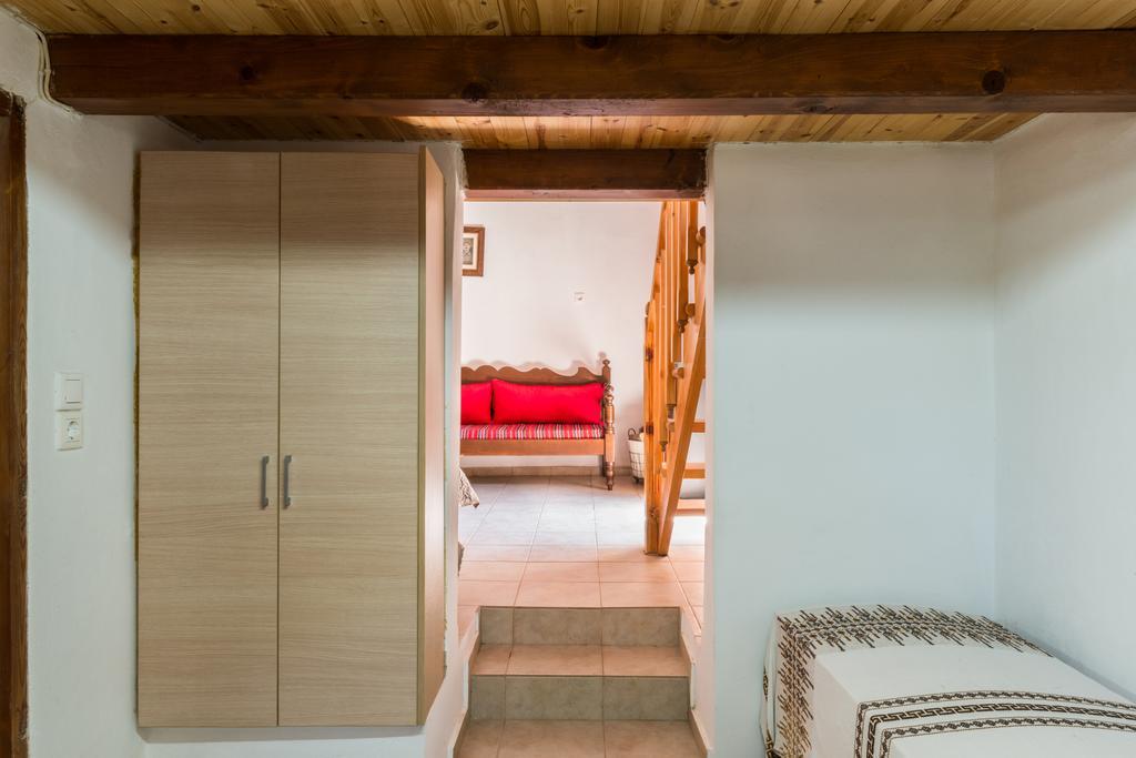 Traditional House Alíkambosz Kültér fotó